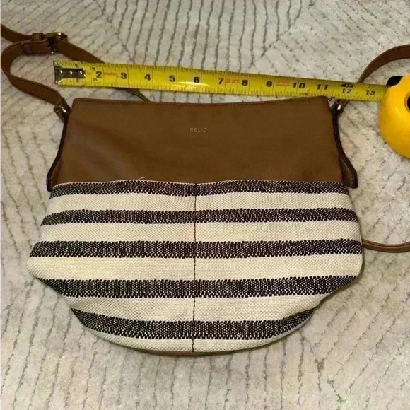 Cute RELIC purse. Blue and white stripe - Picture 5 of 6